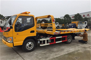 枞阳哪里有拖车服务