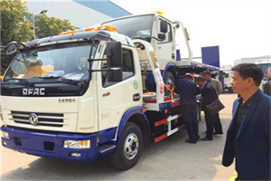 枞阳汽车道路救援拖车价格